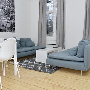 Appartement met 6 Slaapkamers